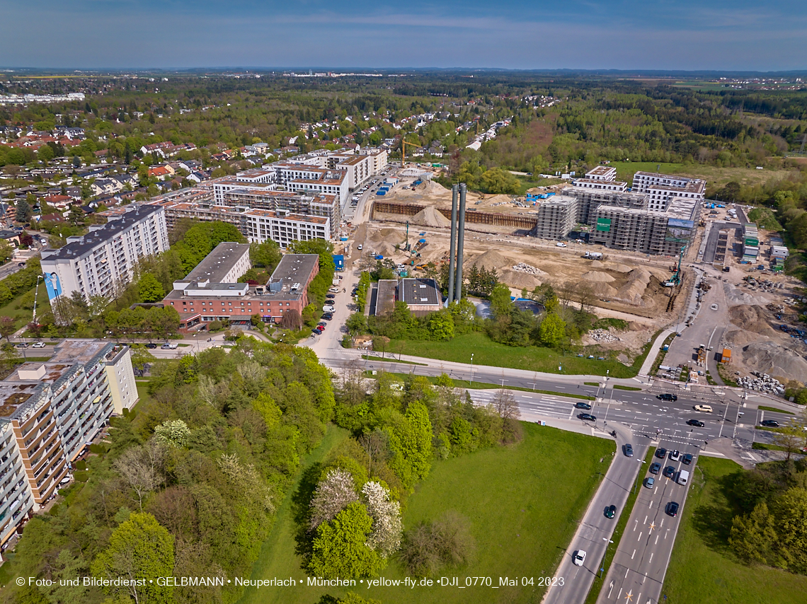 04.05.2023 - Luftbilder vom Alexisqaurtier und Pandion Verde in Neuperlach